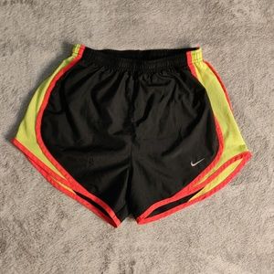 Nike Tempo Shorts XS